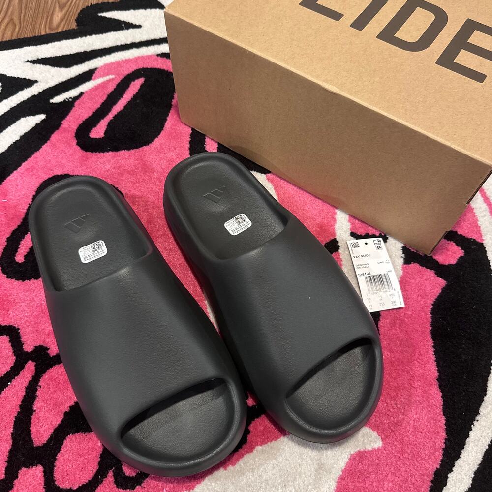 adidas Yeezy Slide "Dark Onyx" – Size 13 – Brand New